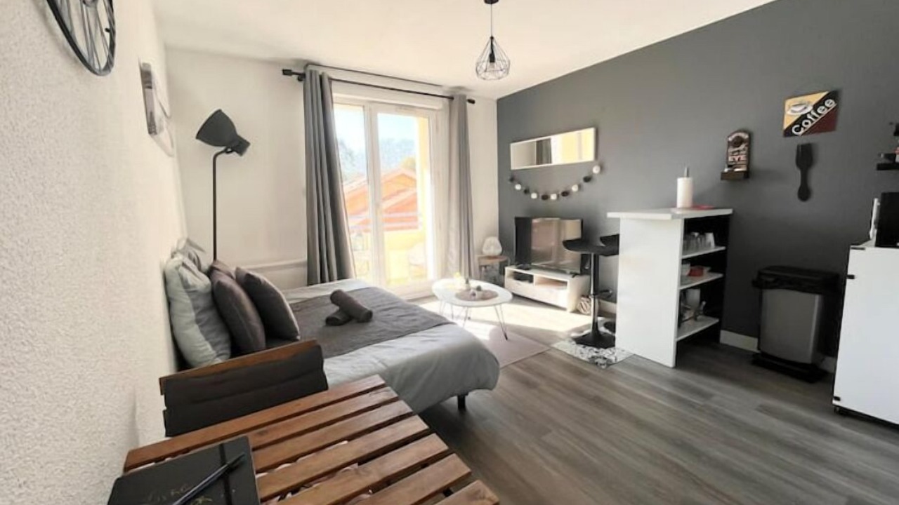 Photo of Bedroom in Talence