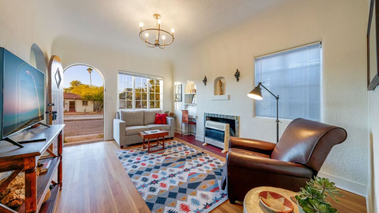 Photo of Bedroom in West University