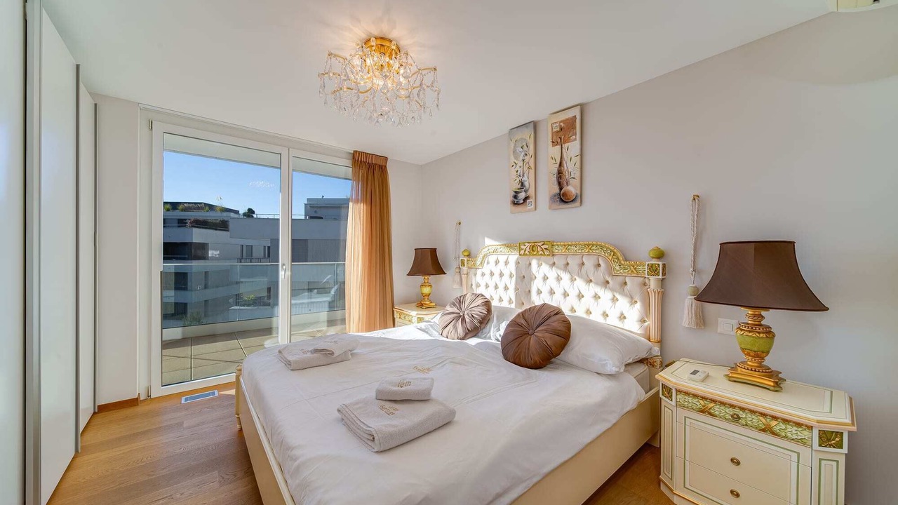 Photo of Bedroom in Montreux City Centre