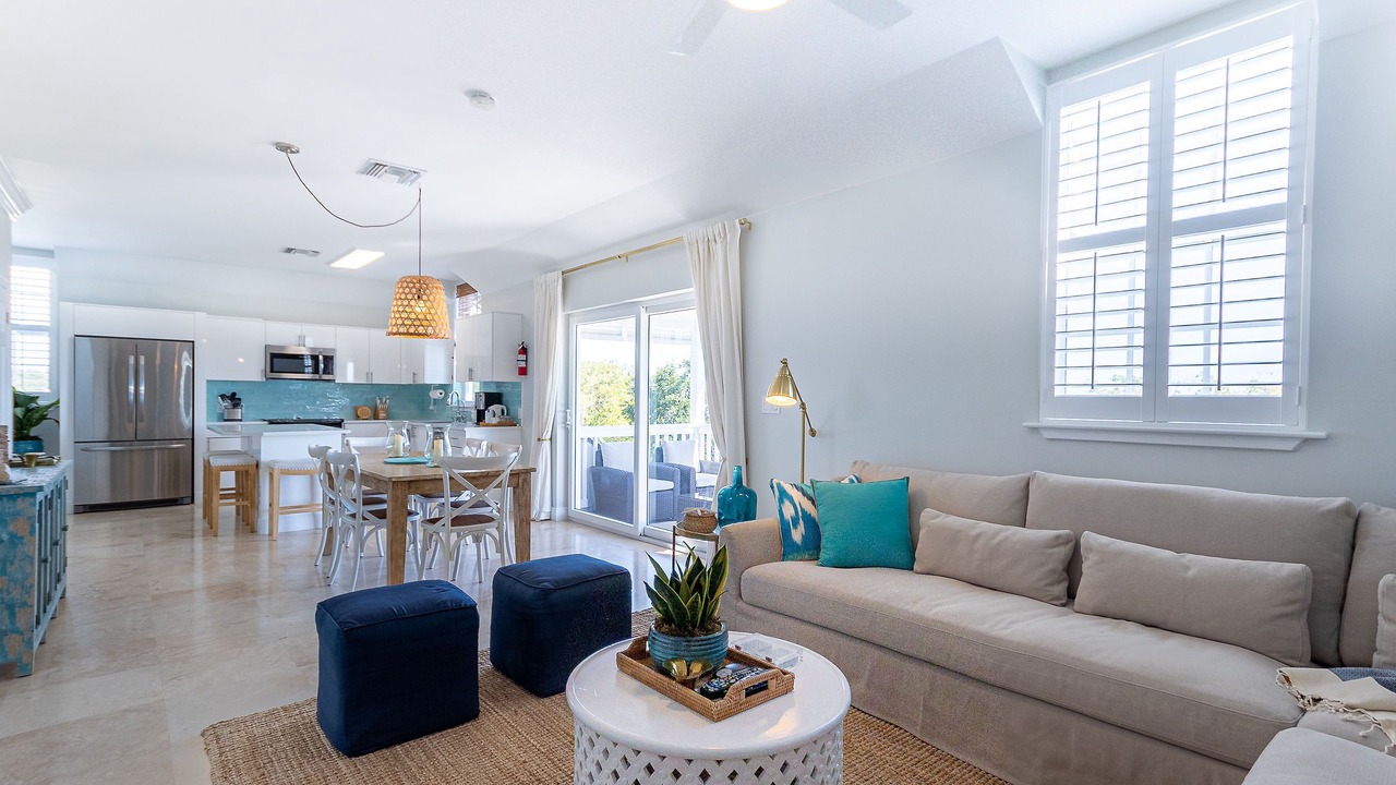 Photo of Livingroom in Palm Cay