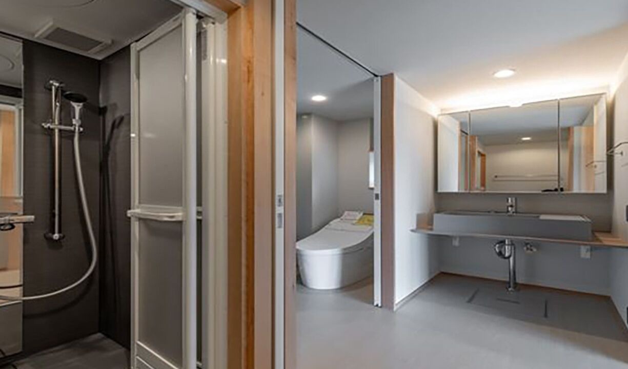Photo of Bathroom in Kuwana