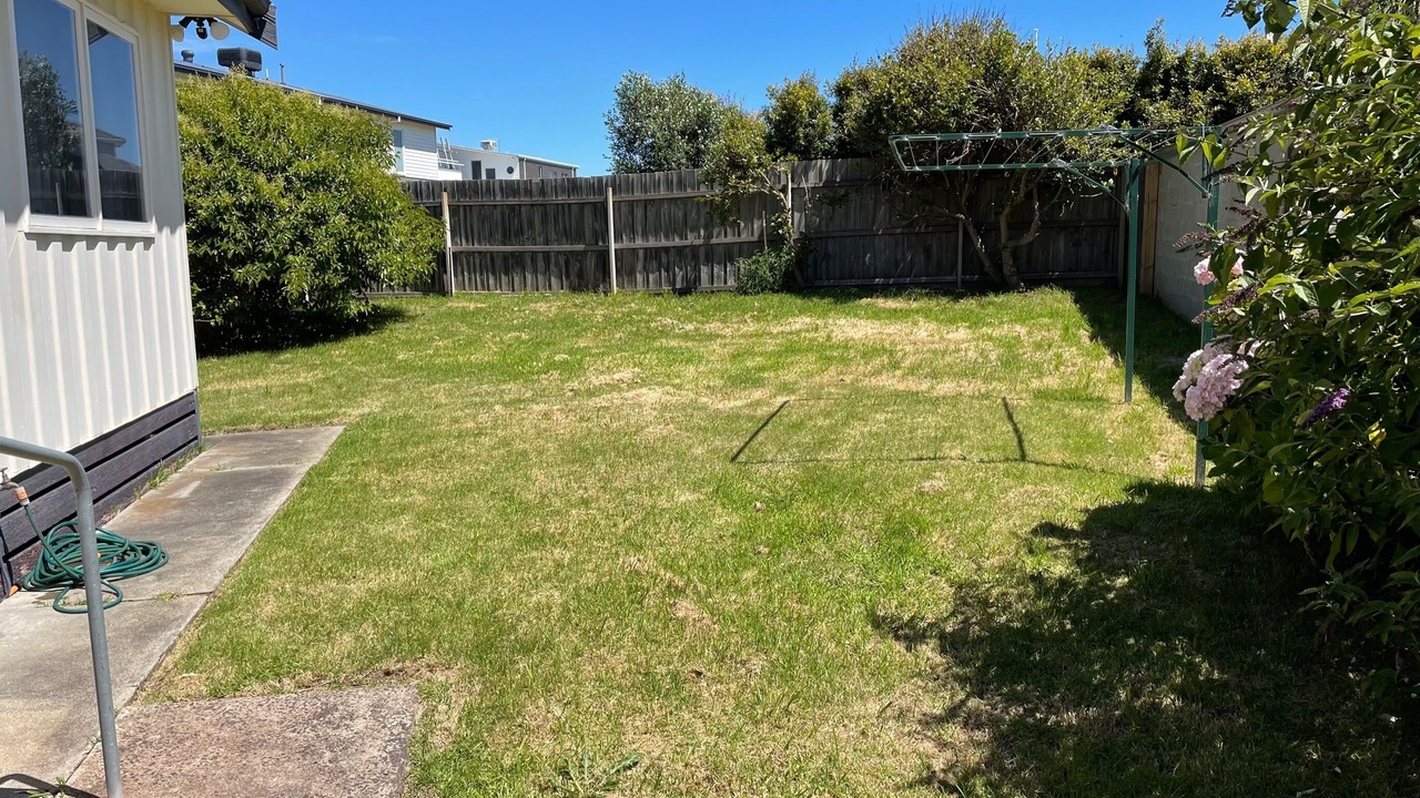 Photo of Outdoor in Indented Head