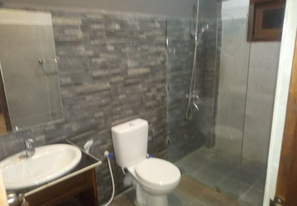 Photo of Bathroom in Primrose