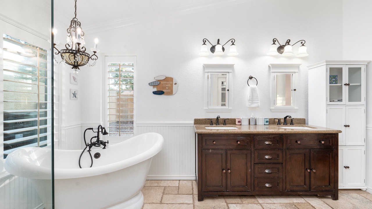 Photo of Bathroom in Island at Ocotillo