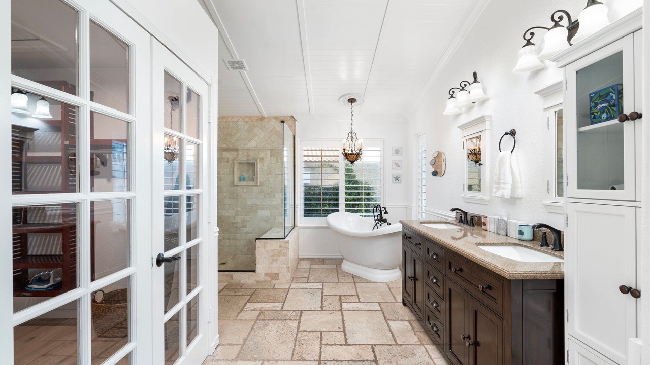 Photo of Bathroom in Island at Ocotillo