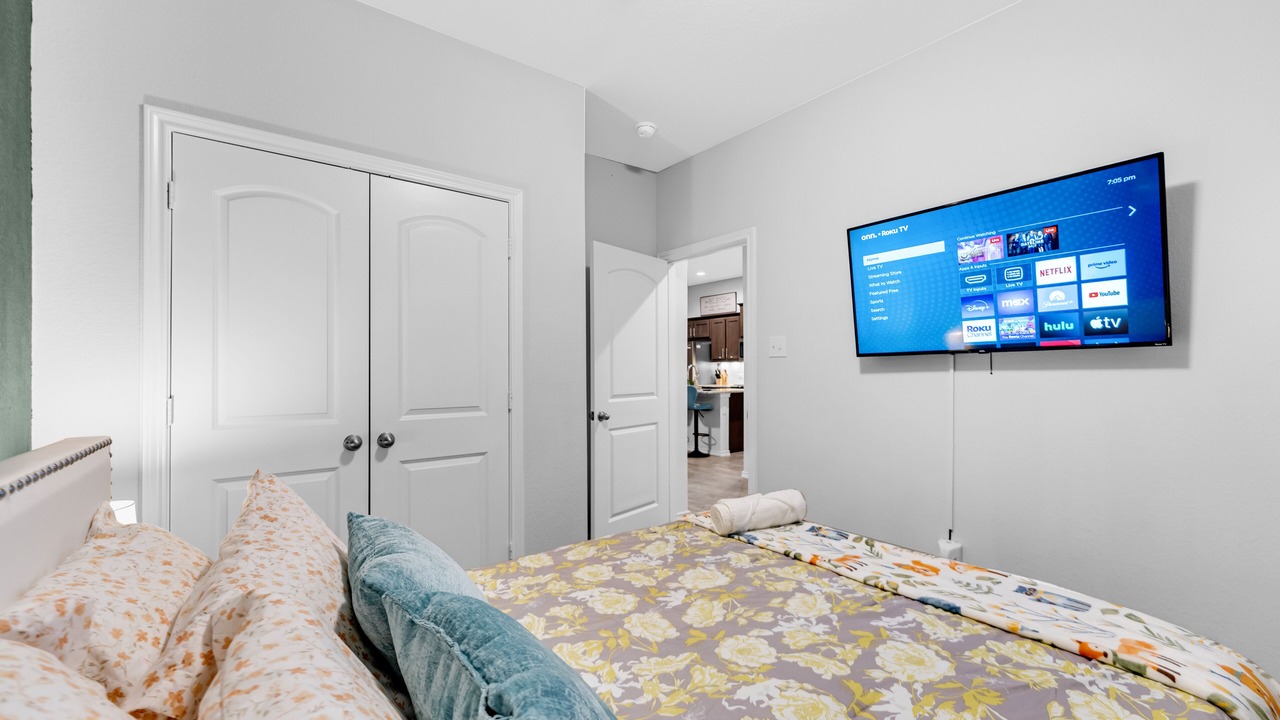 Photo of Bedroom in Grand Prairie