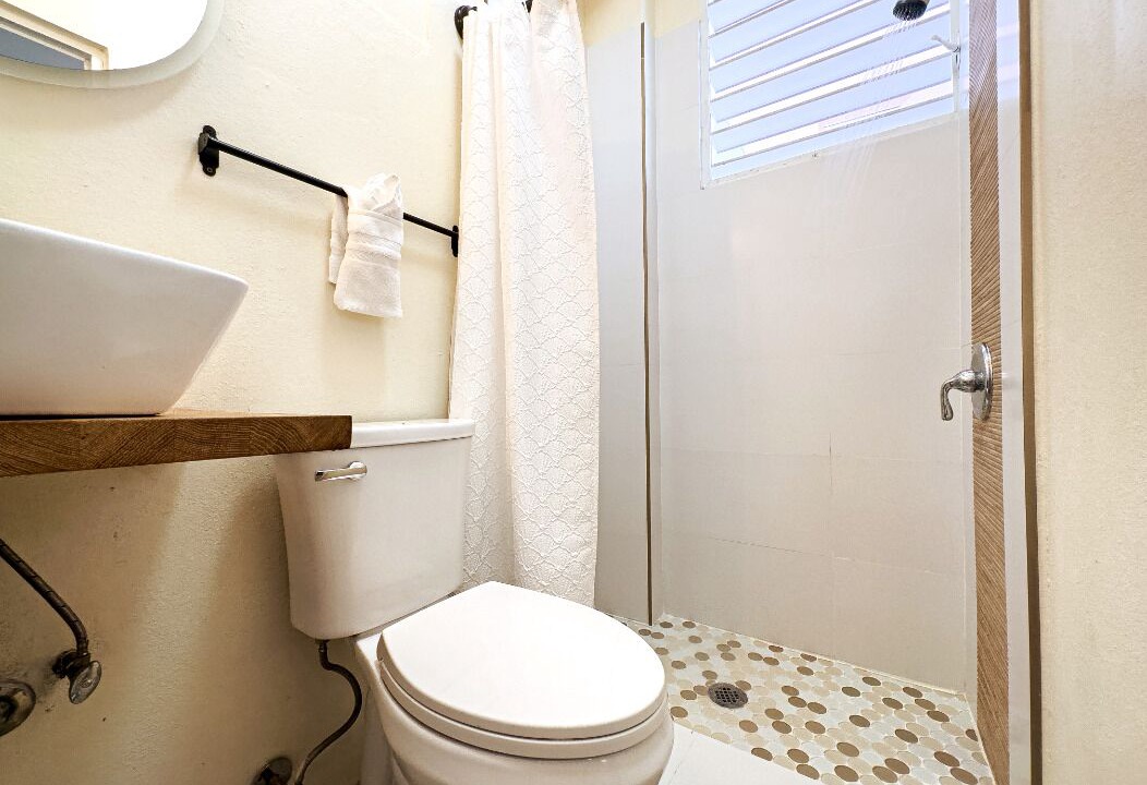 Photo of Bathroom in Miramar