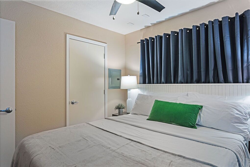 Photo of Bedroom in South Central Houston