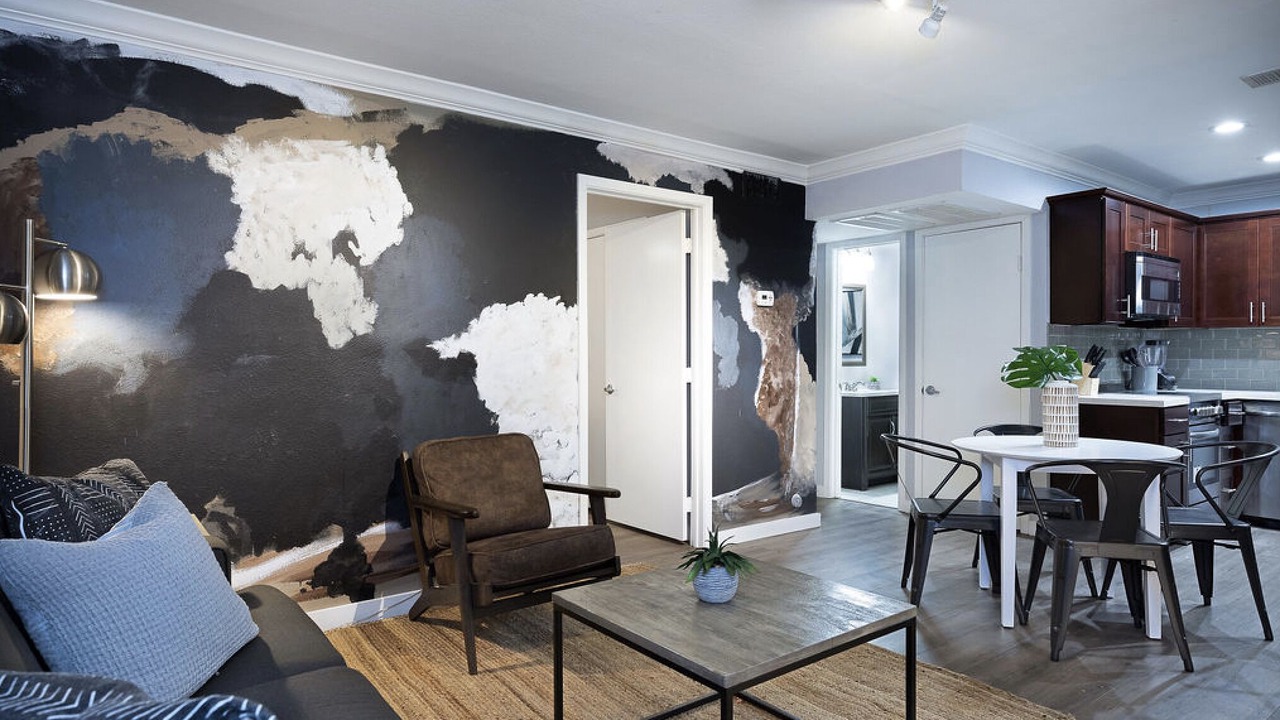 Photo of Livingroom in South Central Houston