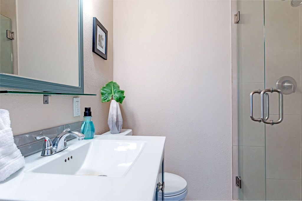Photo of Bathroom in South Central Houston