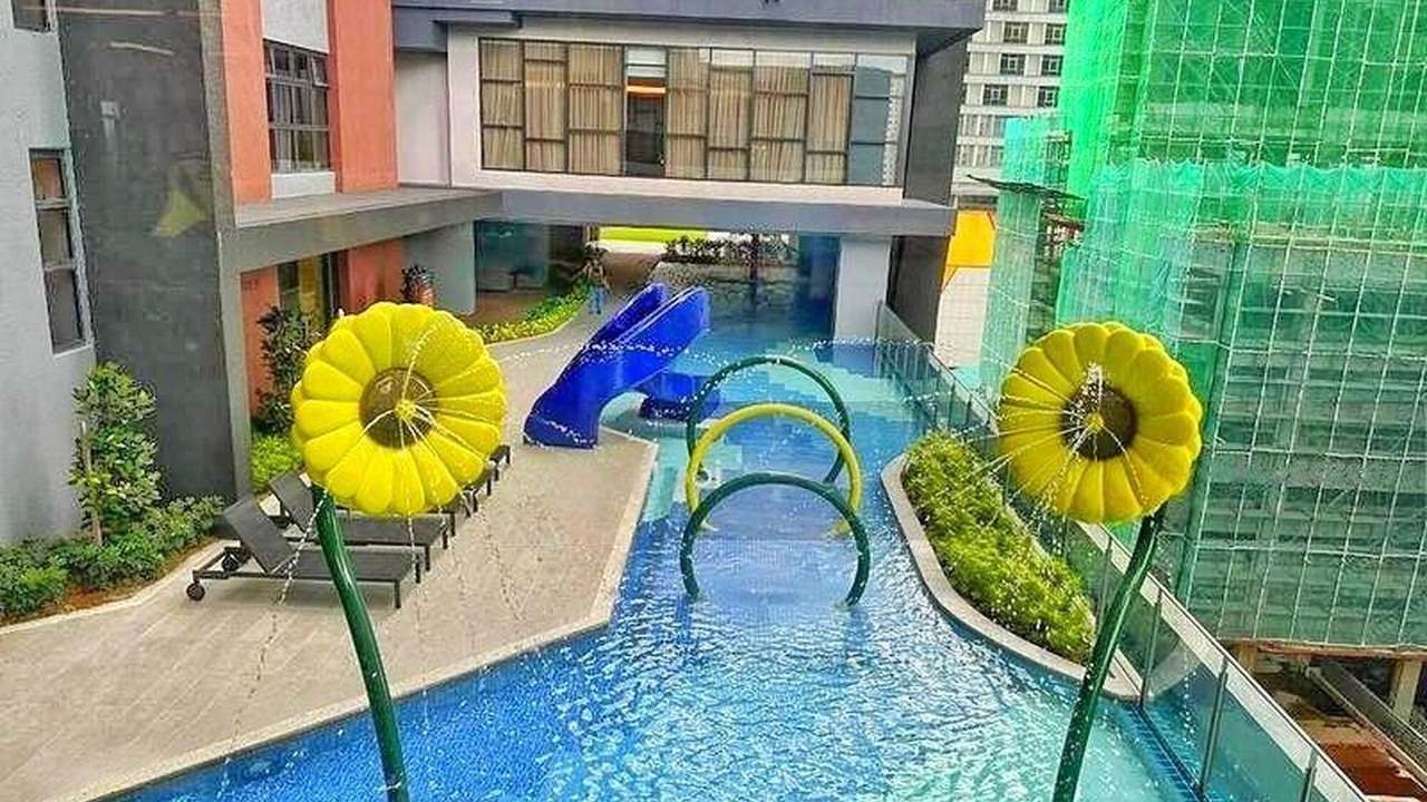 Photo of Outdoor in Maluri