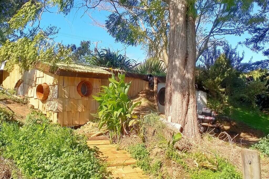 Photo of Others in Pukemoremore