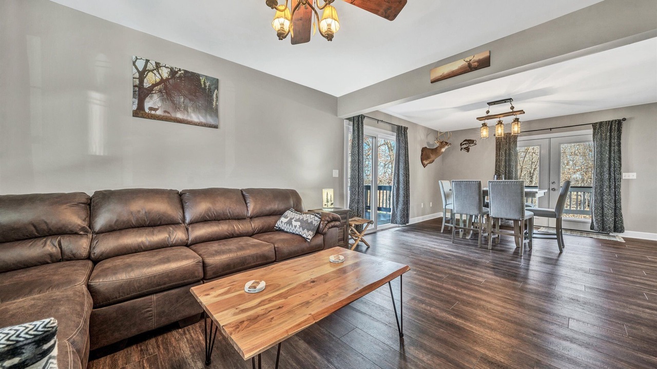Photo of Livingroom in Penhook