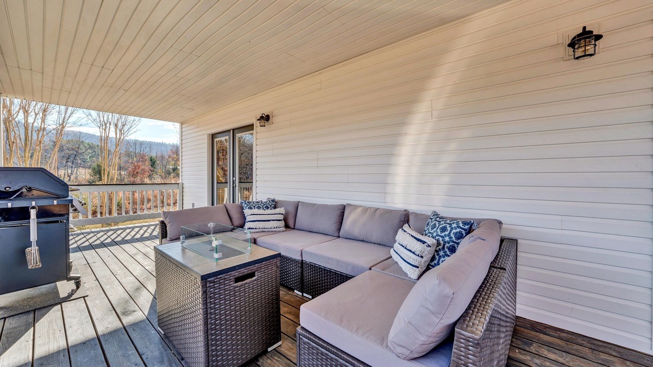 Photo of Patio Balcony in Penhook