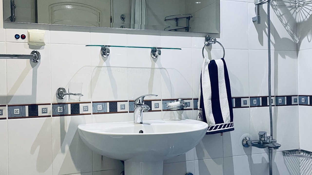 Photo of Bathroom in Kentron