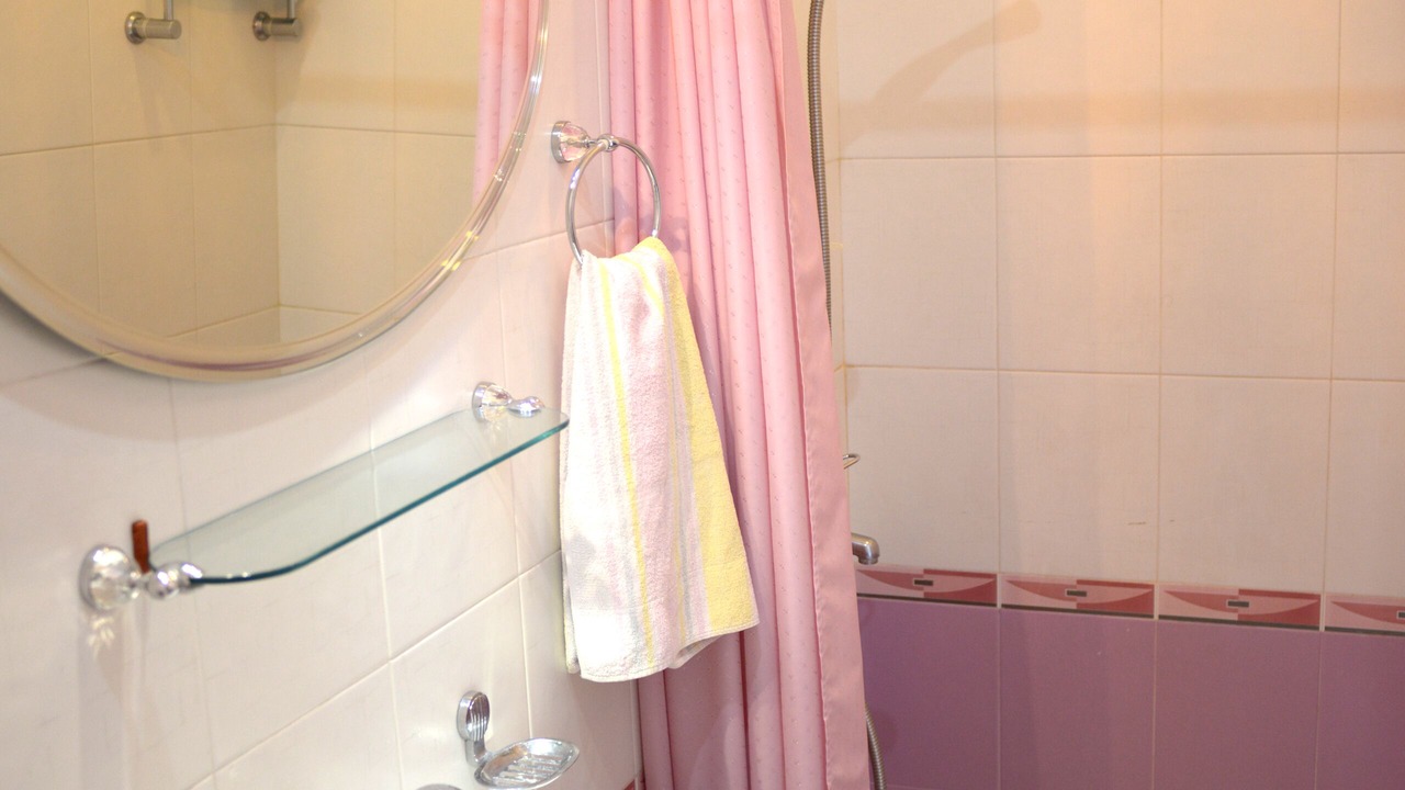 Photo of Bathroom in Kentron