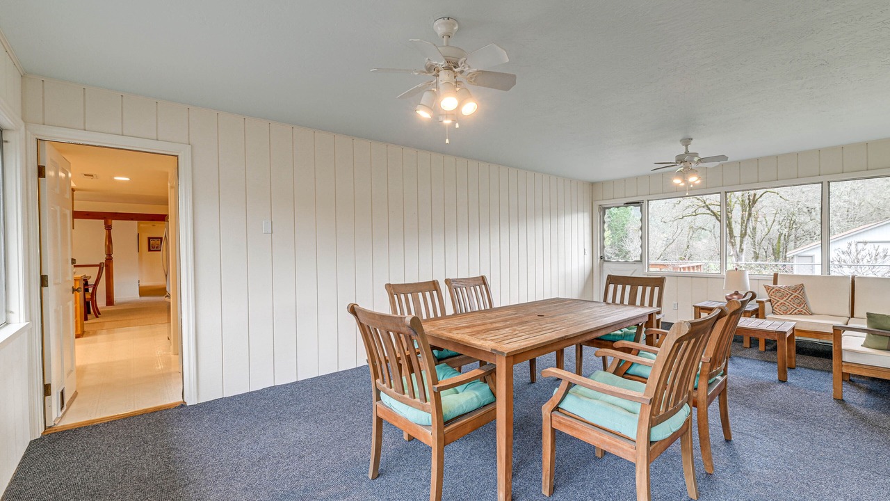 Photo of Bedroom in Grants Pass