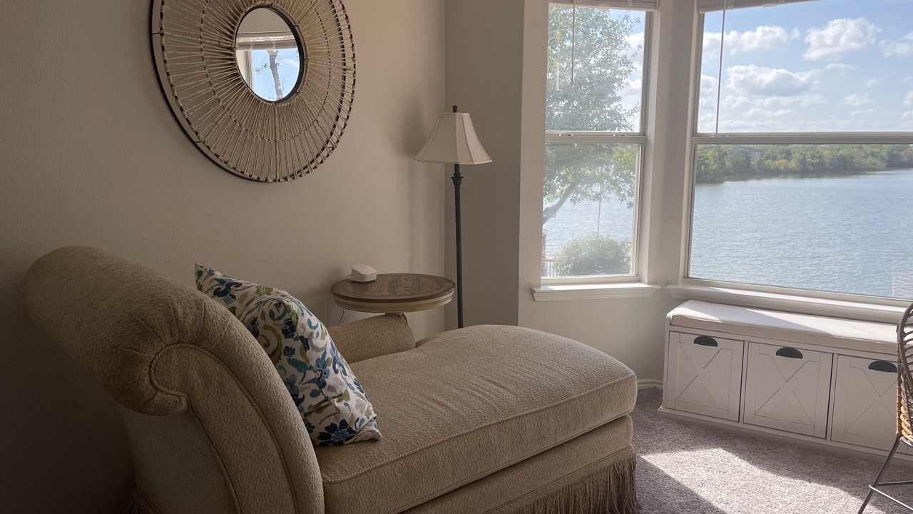 Photo of Livingroom in Irving