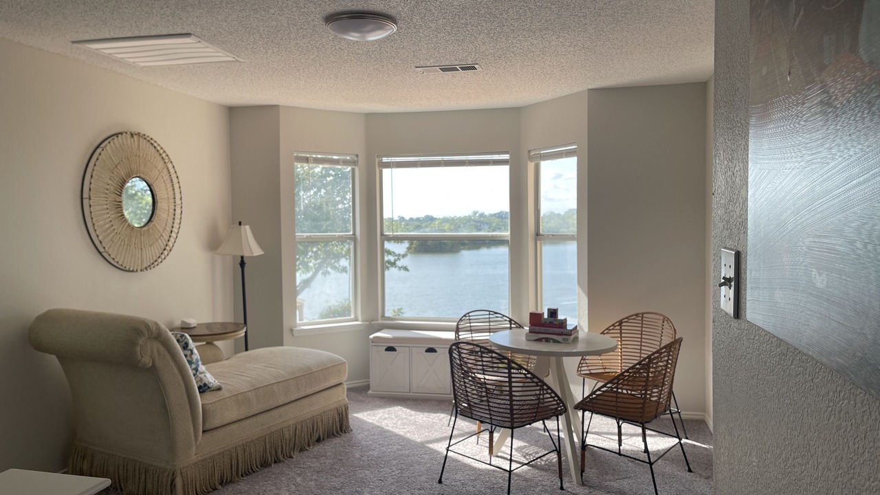 Photo of Livingroom in Irving