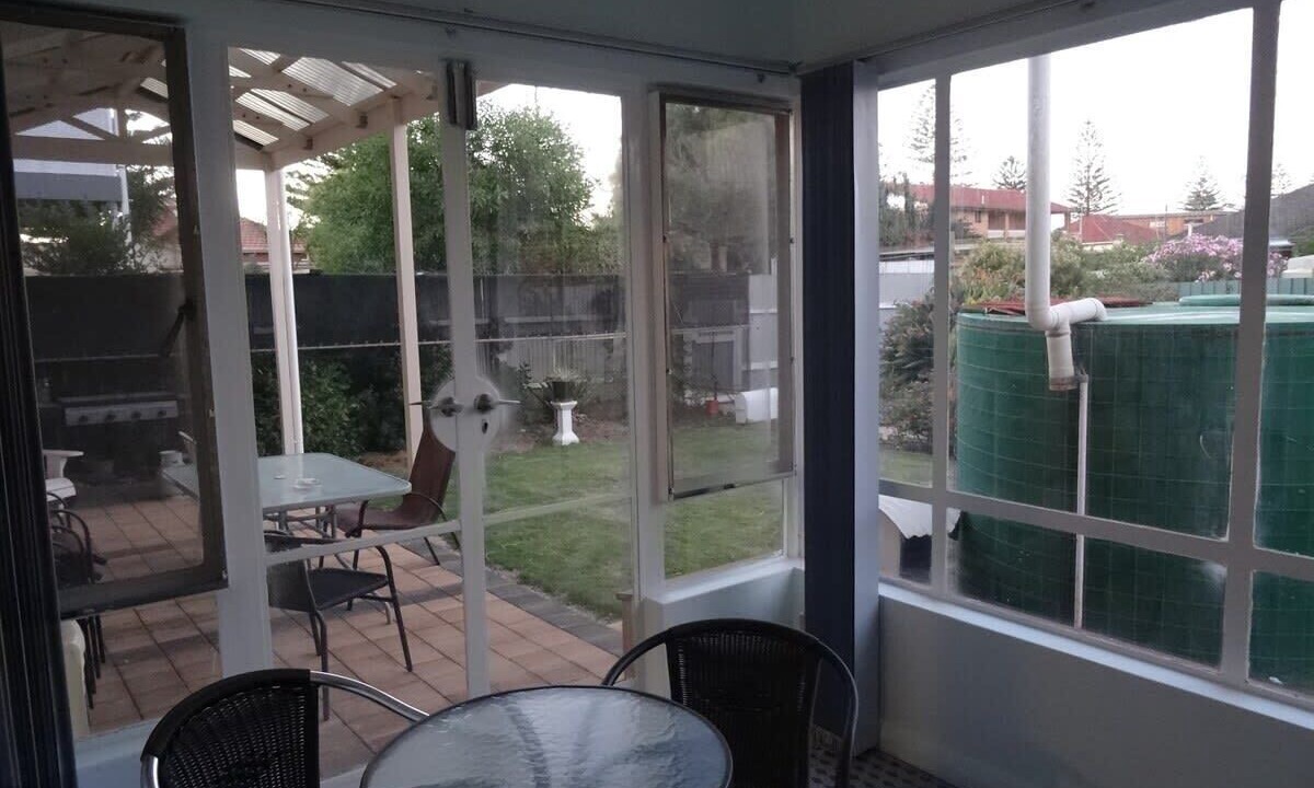 Photo of Outdoor in Largs North