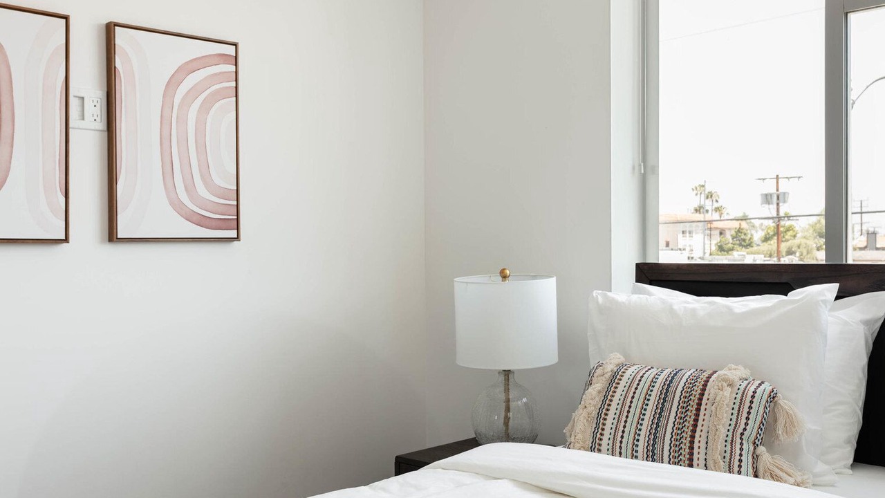 Photo of Bedroom in Valley Village