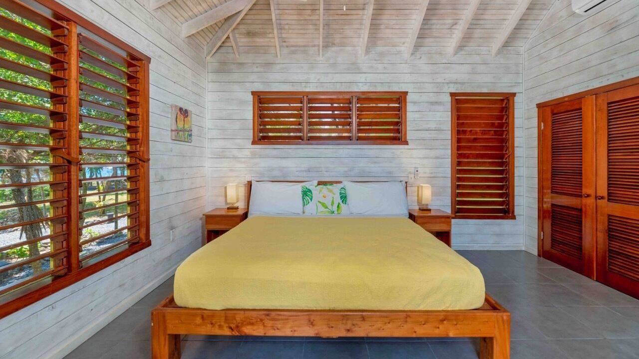 Photo of Bedroom in First Bight