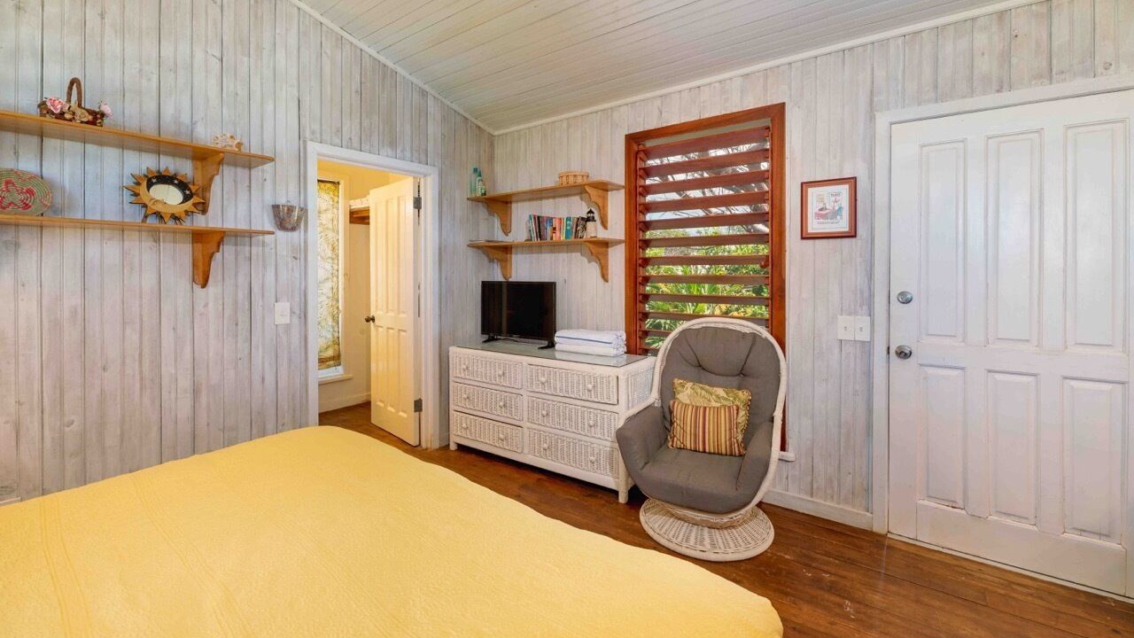 Photo of Bedroom in First Bight