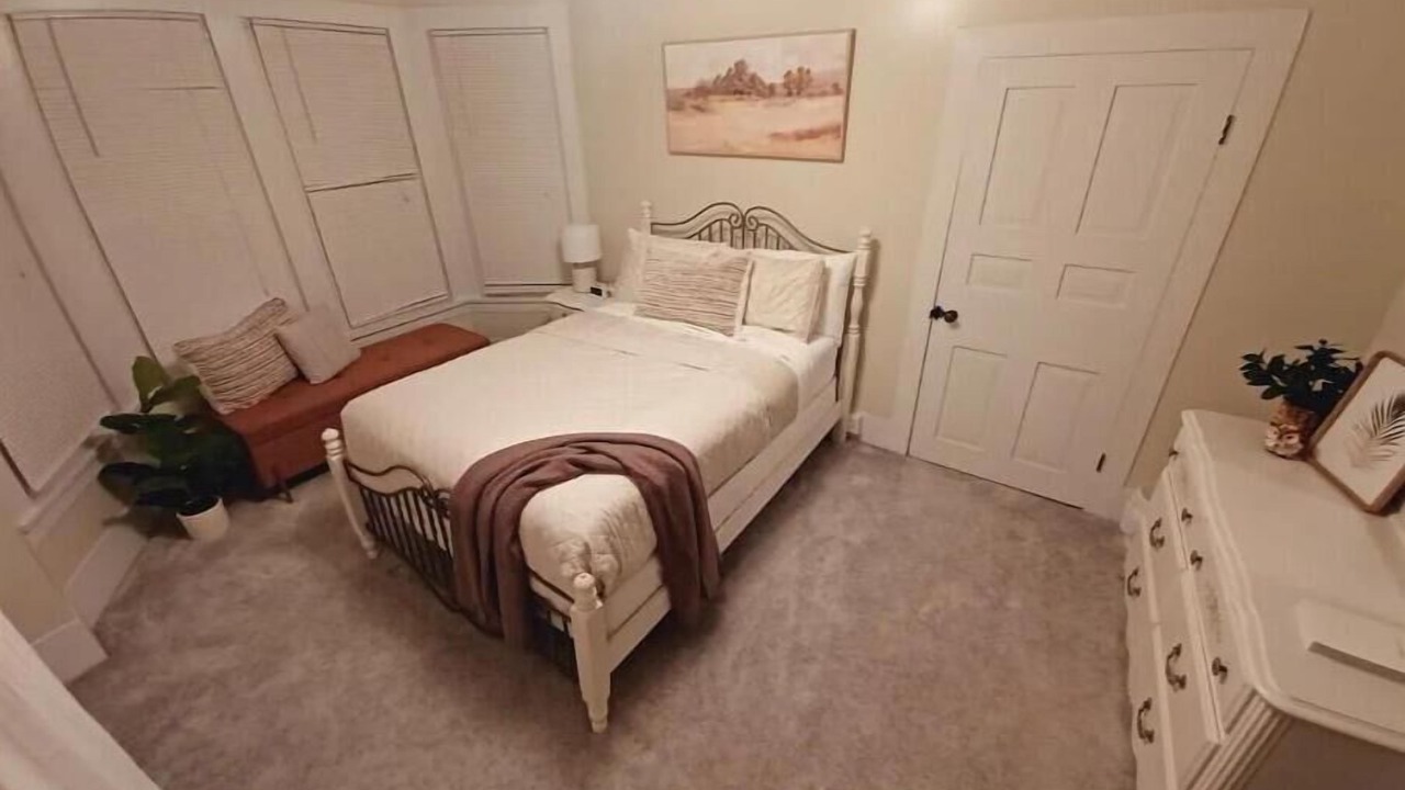Photo of Bedroom in Howard