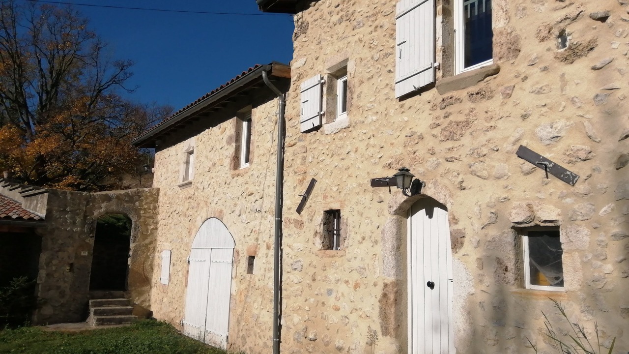Photo of Outdoor in Combovin