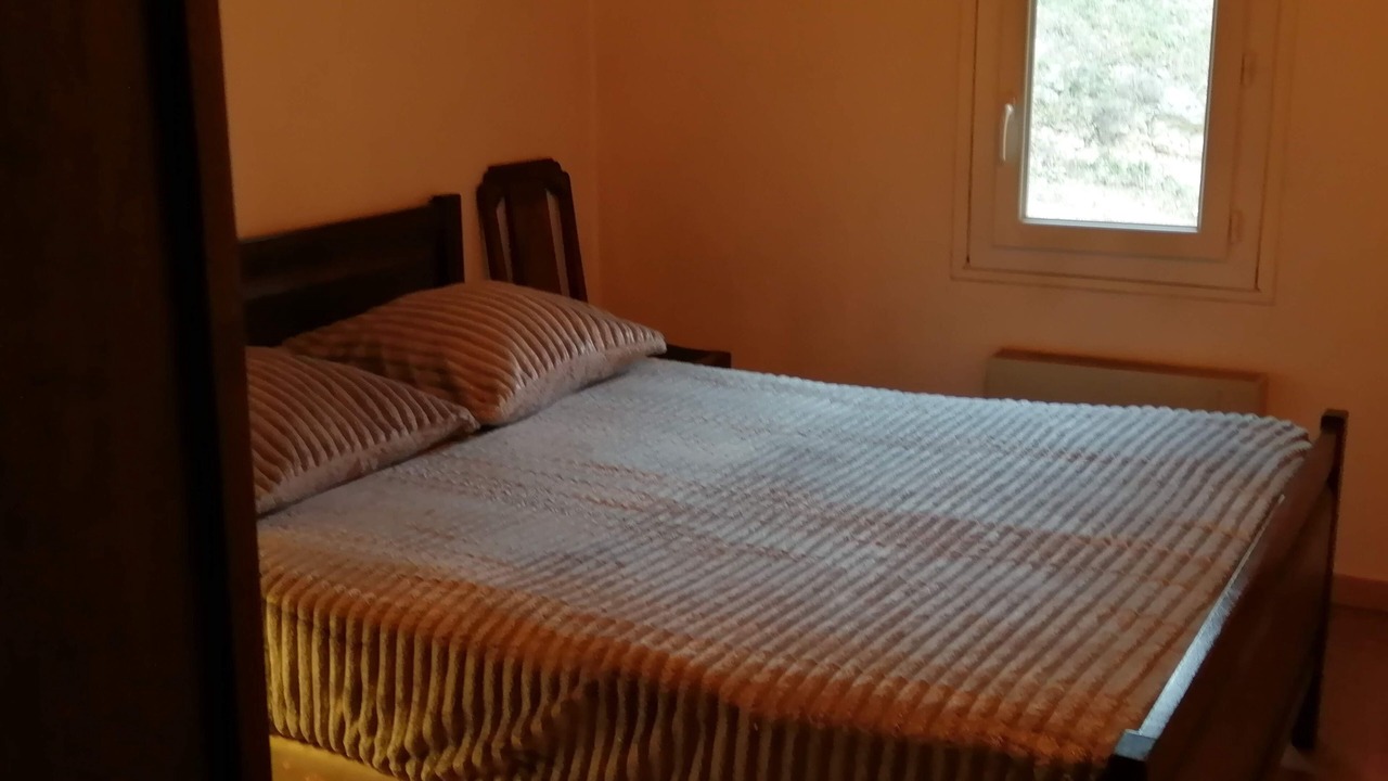 Photo of Bedroom in Combovin