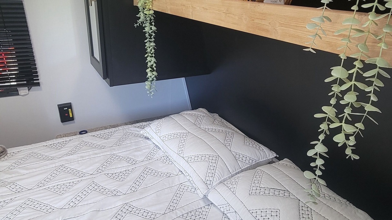 Photo of Bedroom in Prunedale