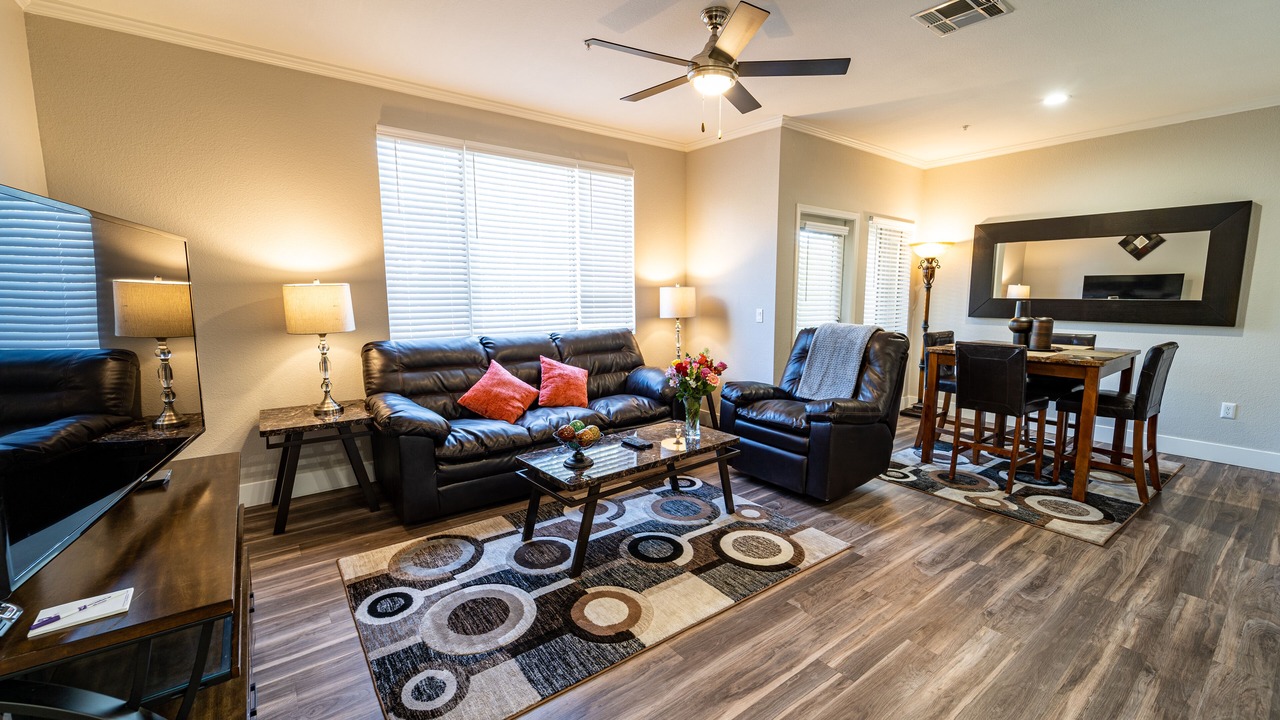 Photo of Livingroom in McCormick Ranch