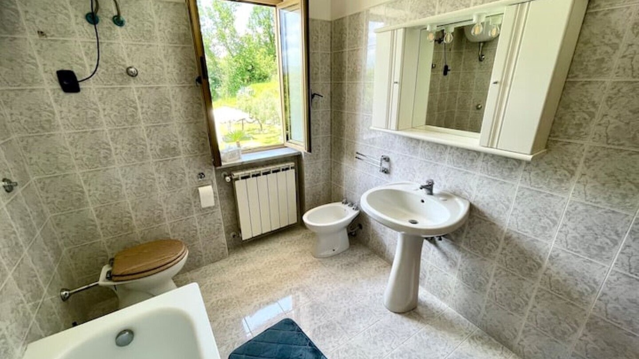 Photo of Bathroom in Sant'Agata de'Goti