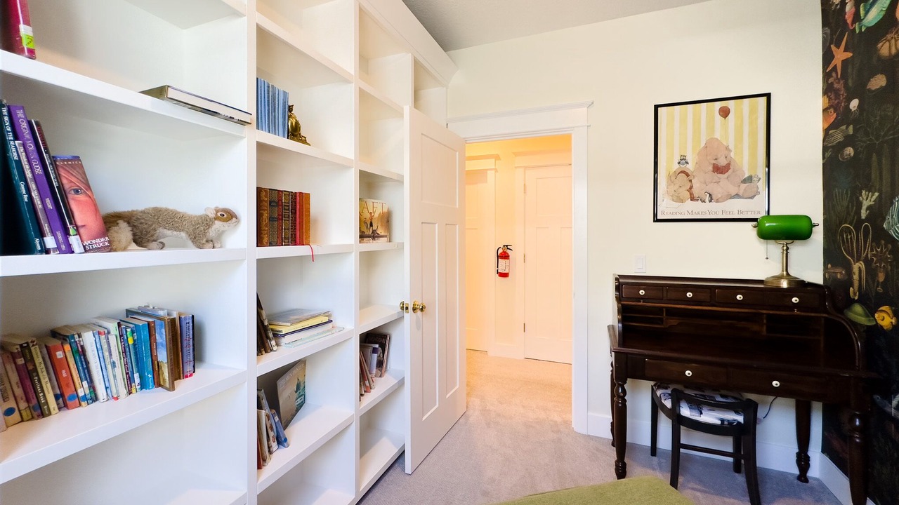 Photo of Bedroom in Manzanita