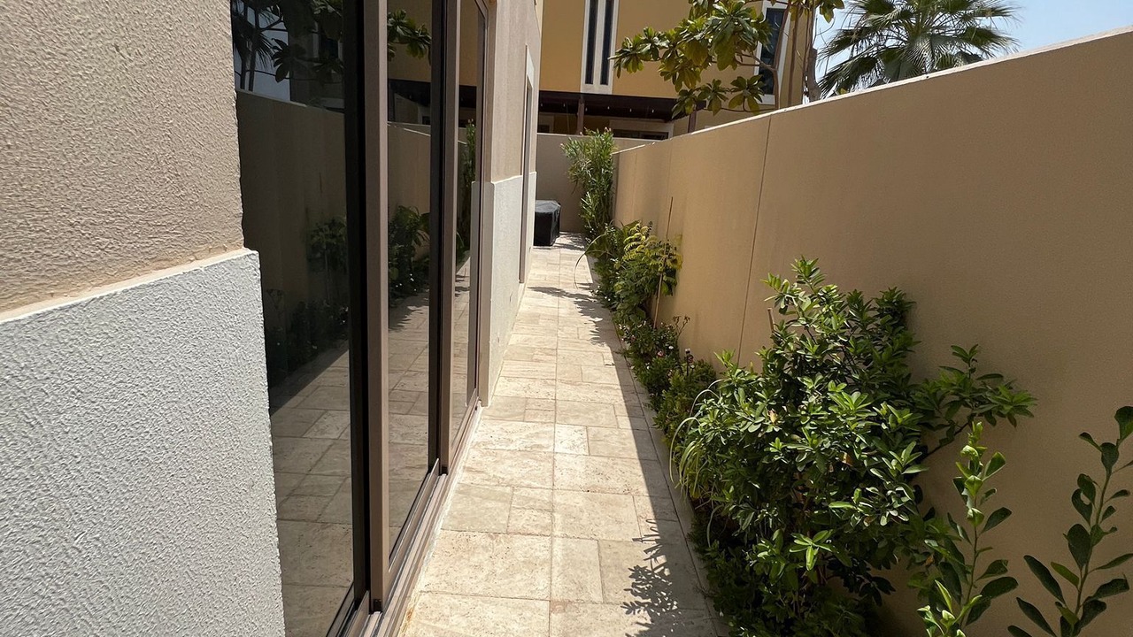 Photo of Outdoor in Khalifa City