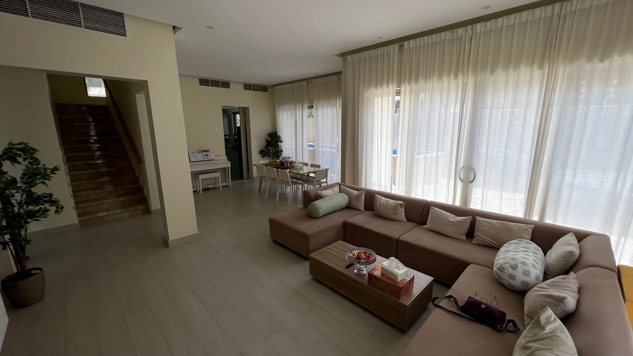 Photo of Livingroom in Khalifa City