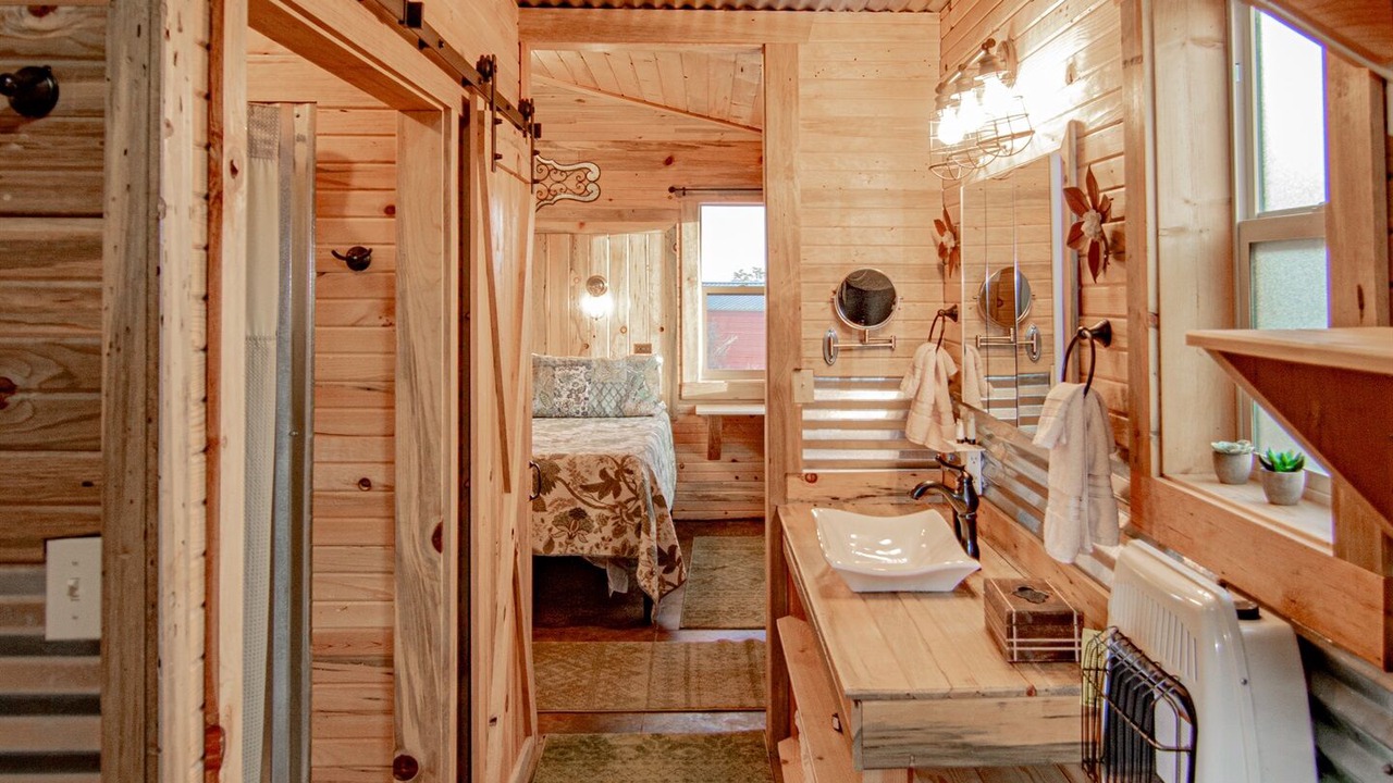 Photo of Bathroom in Monticello