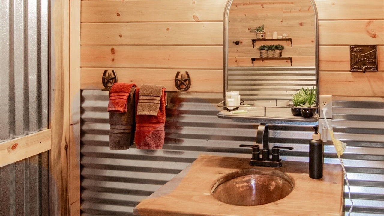 Photo of Bathroom in Monticello