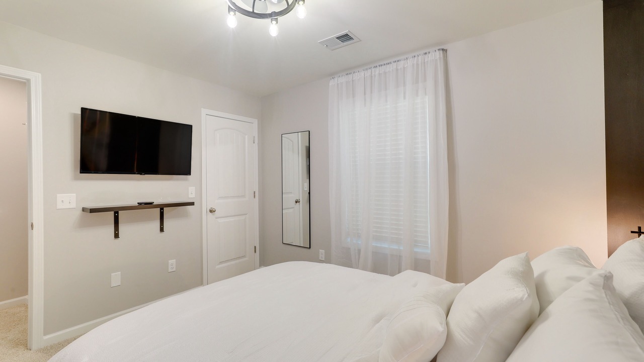 Photo of Bedroom in Elliott
