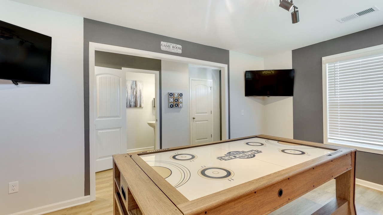 Photo of Bedroom in Elliott