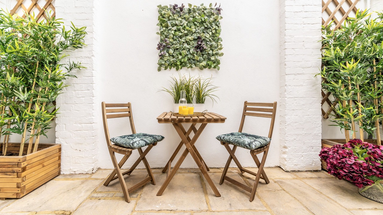 Photo of Outdoor in Earl's Court