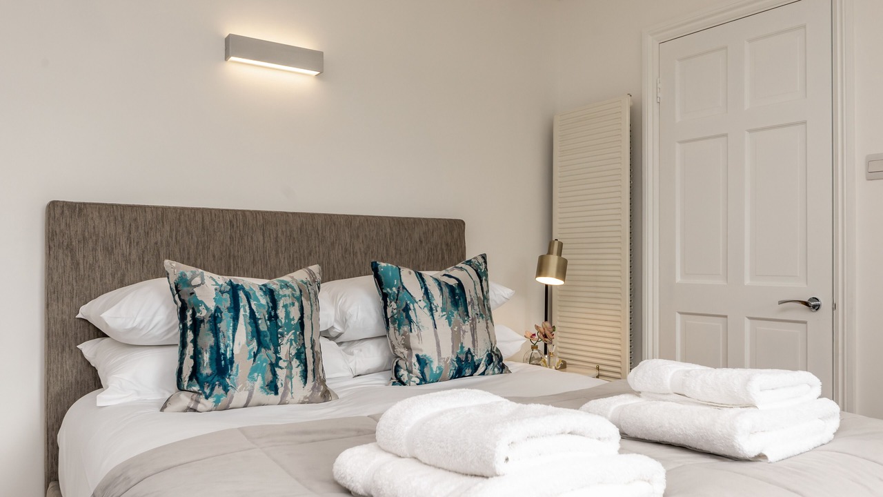 Photo of Bedroom in Earl's Court