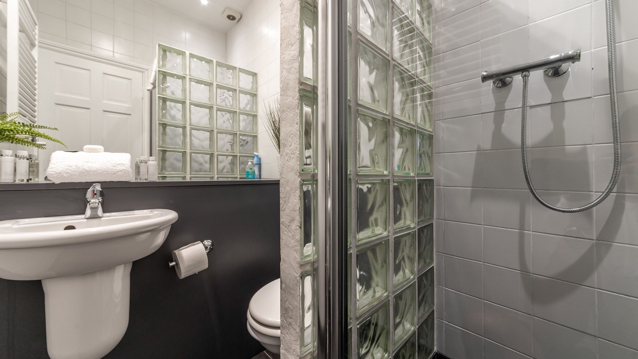 Photo of Bathroom in Earl's Court