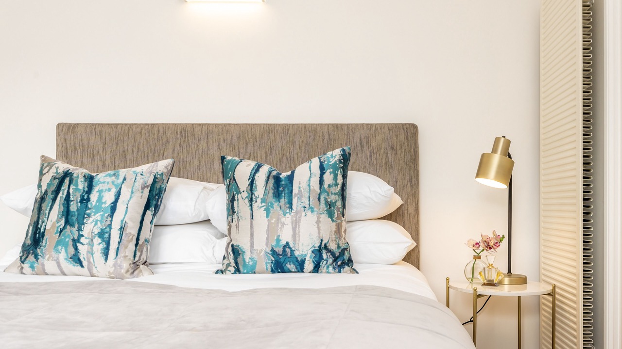 Photo of Bedroom in Earl's Court