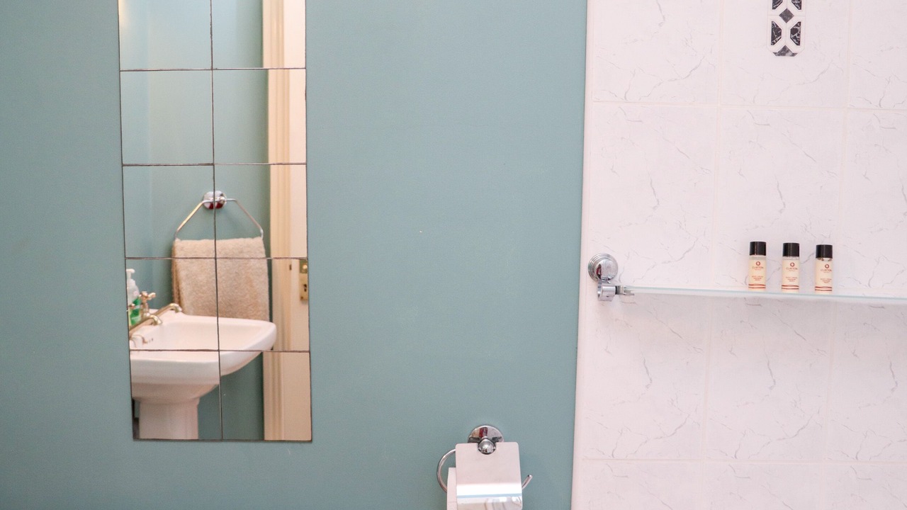 Photo of Bathroom in Rosslare