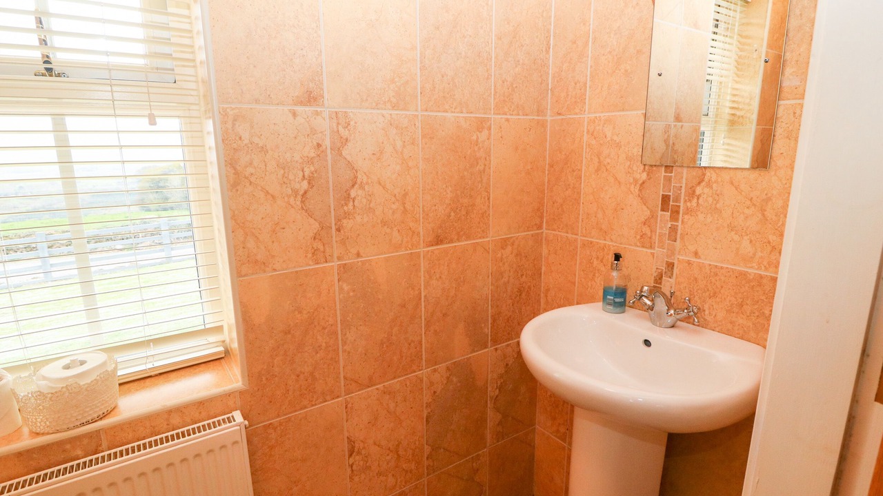 Photo of Bathroom in Kenmare