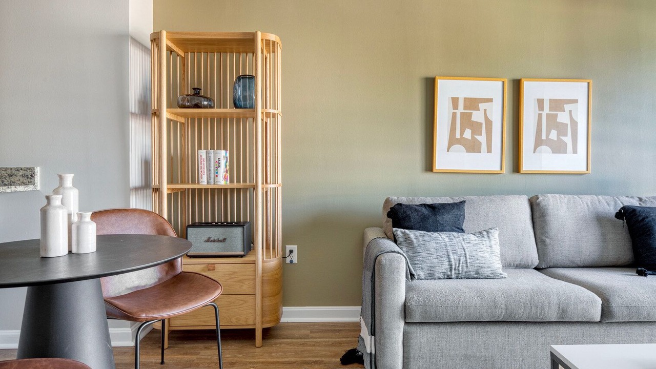 Photo of Livingroom in North Bethesda