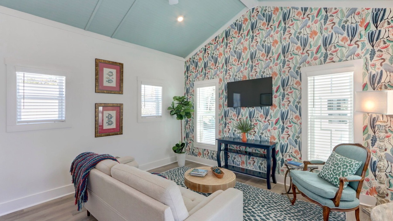 Photo of Livingroom in Thunderbolt