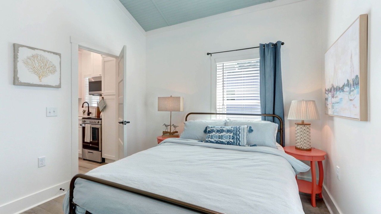 Photo of Bedroom in Thunderbolt