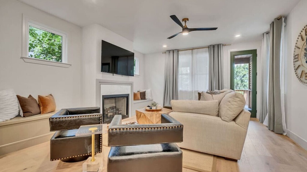 Photo of Livingroom in South Nashville